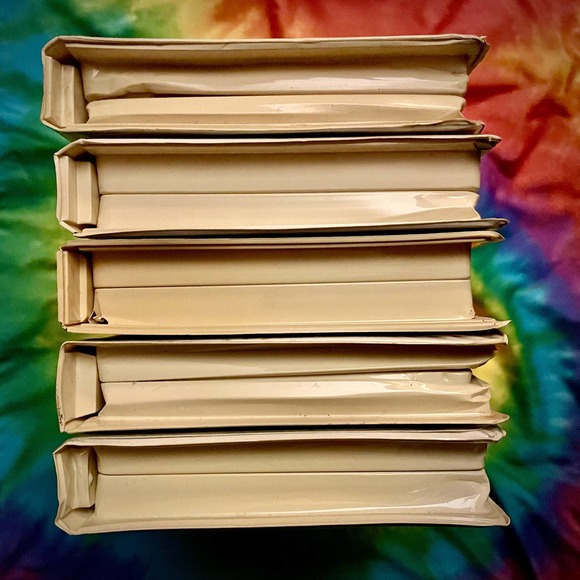 Cartoon Classics VHS Collector Set - 5 Clamshell Cased Films!! - Picture 14 of 14